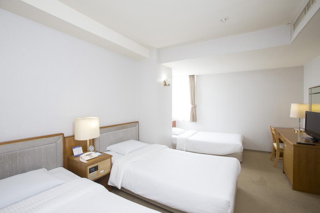 Tetoranze Makuhari Inagekaigan Hotel Chiba Buitenkant foto