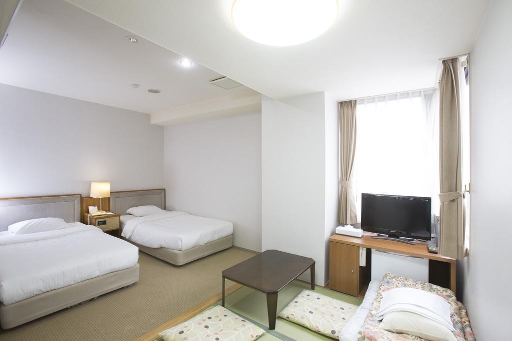 Tetoranze Makuhari Inagekaigan Hotel Chiba Buitenkant foto